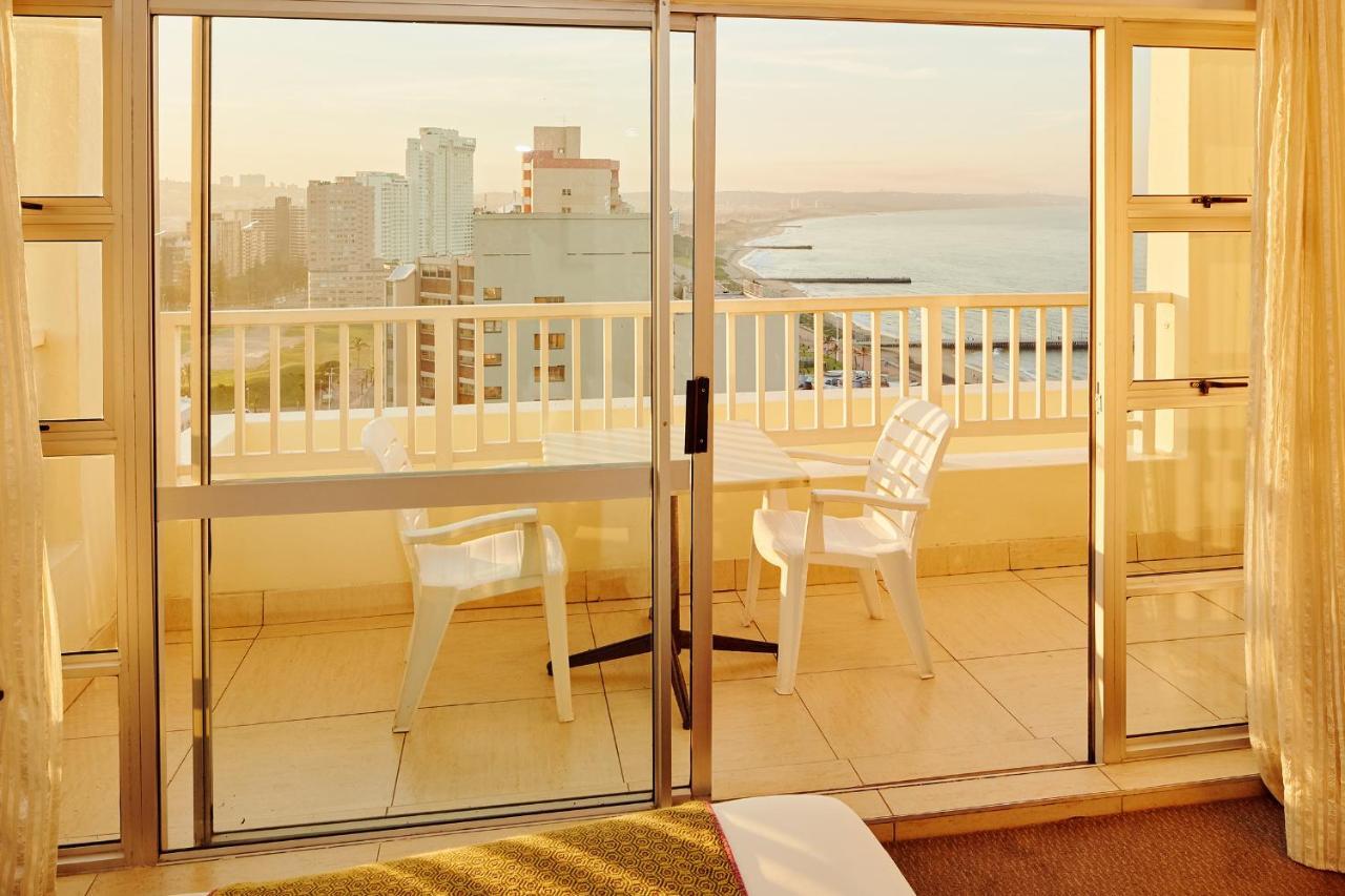 First Group The Palace All-Suite Durban Exteriér fotografie