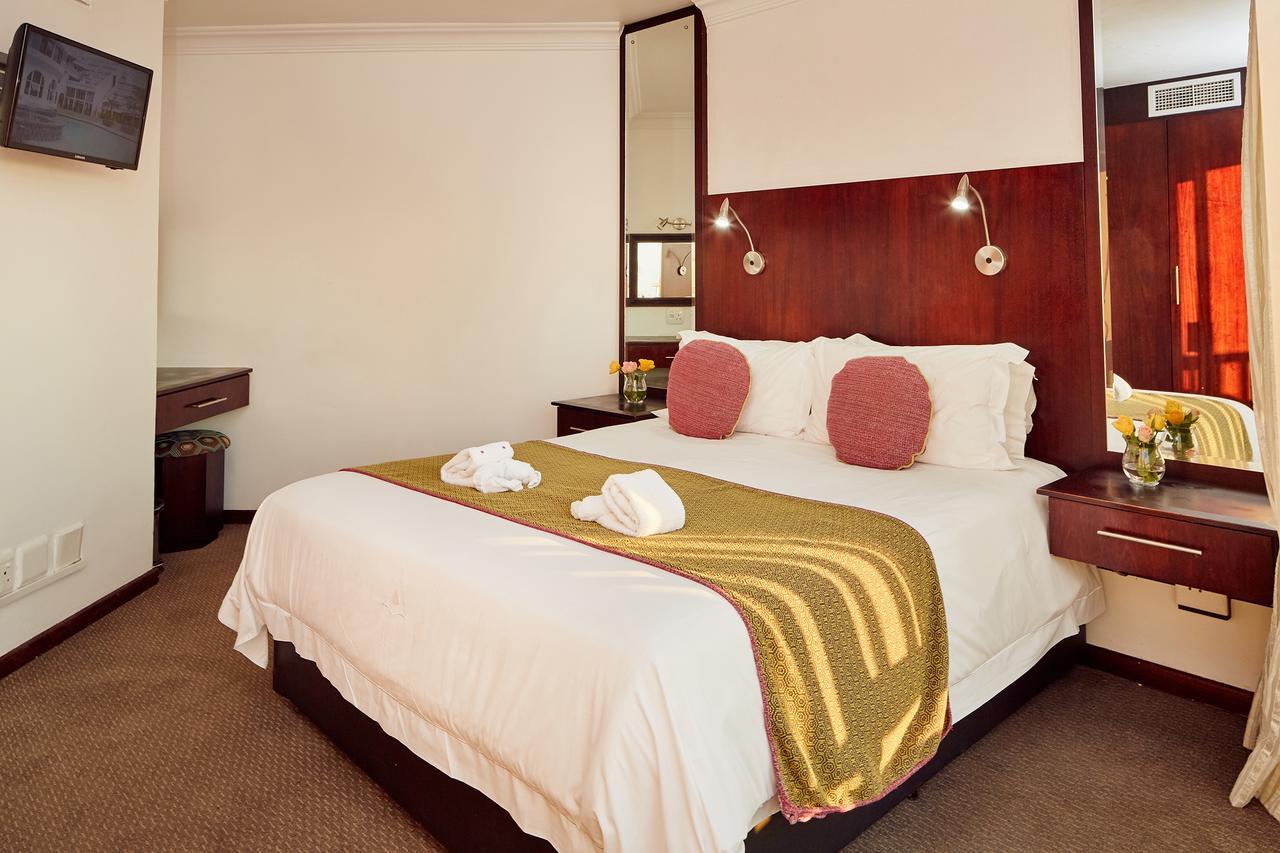 First Group The Palace All-Suite Durban Exteriér fotografie